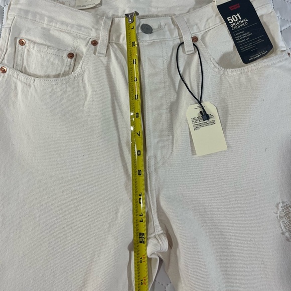 Levi's 501 Button Fly Cropped Straight Distressed Jeans Cream Women's Size 30 - Picture 8 of 12